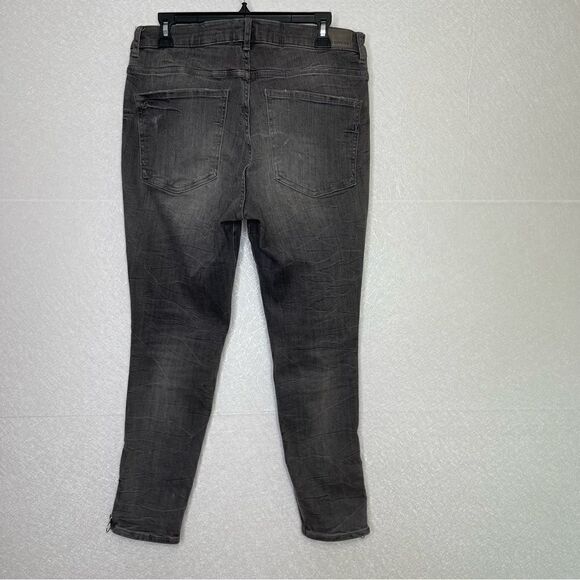 Express High Waist Gray Wash Destruction Zippered Jeans 12 - Picture 5 of 7